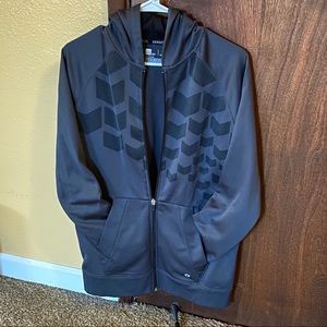 Men’s Zip Up Xersion Sweater Size Large